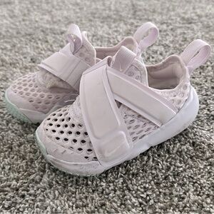 Kids Pink Nike Shoes